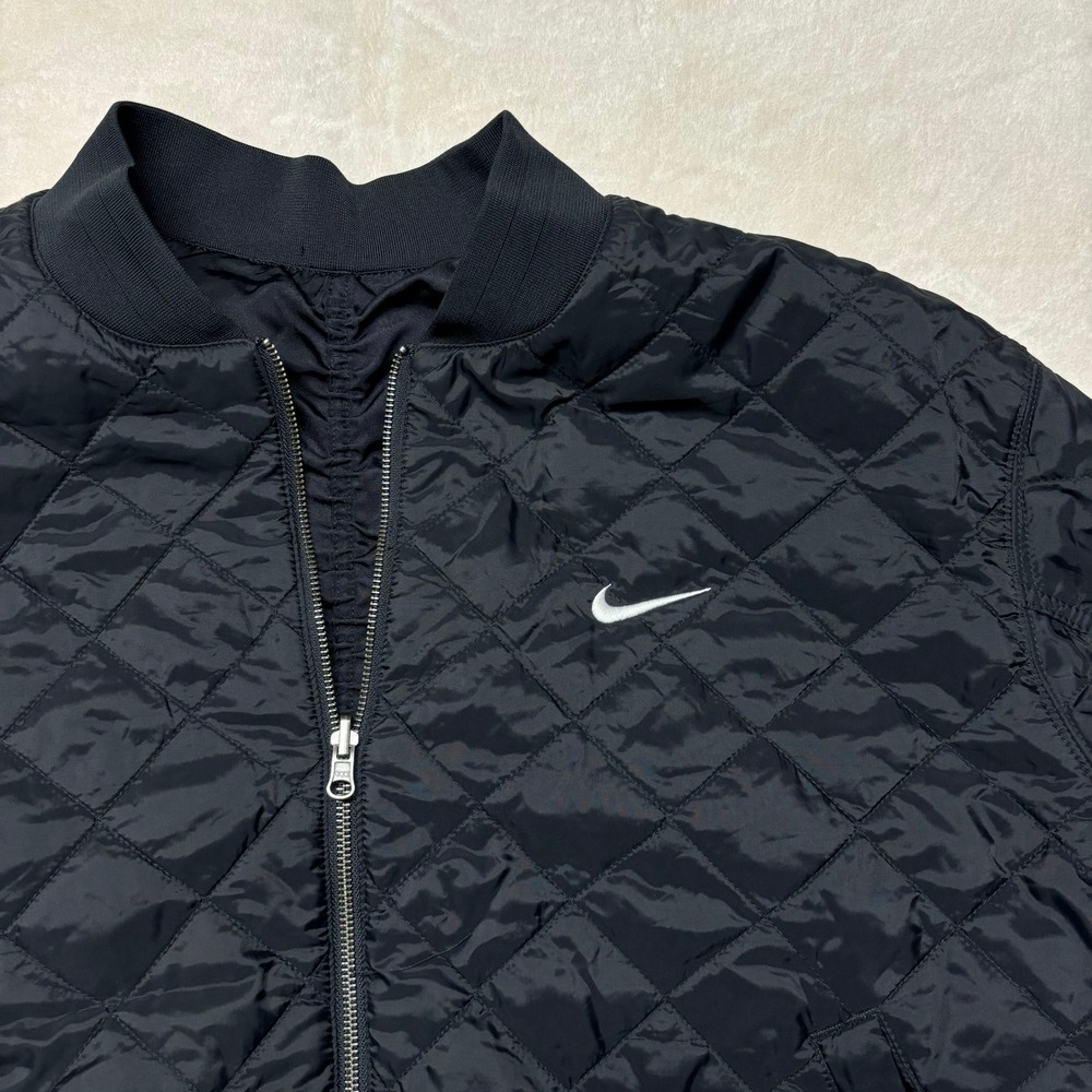 Nike Womens Reversible Varsity Bomber Jacket Size 1X Black Quilted FB3206-010 - Picture 2 of 15